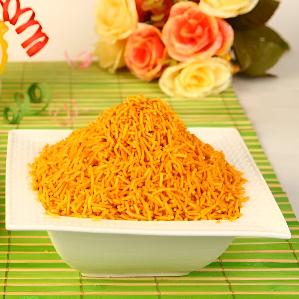 Aloo Bhujia & Sev – Crispy, Spicy & Irresistible Namkeen 400gm
