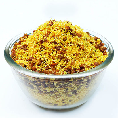 Premium Dal Moth Namkeen – Spicy & Crunchy Traditional Snack 400gm